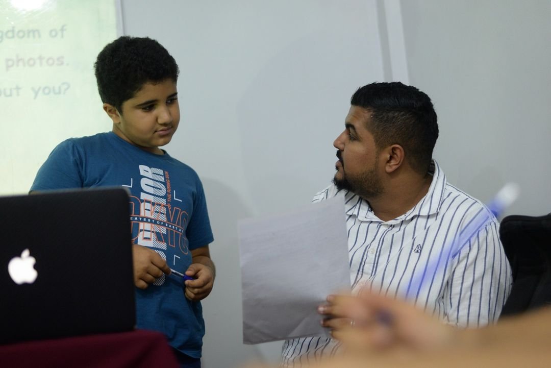 صورة من أنشطة برامج الدعم الأكاديمي